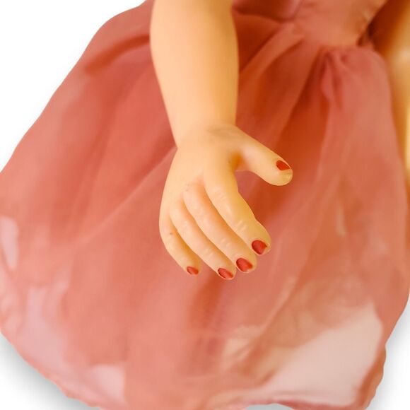 Vintage 18" Doll Hard Plastic Sleep Eyes Blonde Curls 1950s-60s Glamour Dress - Picture 4 of 16